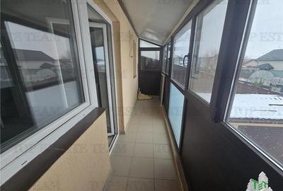 Casa cu panouri solare/garaj dublu de inchiriat in Ciorogarla - 14