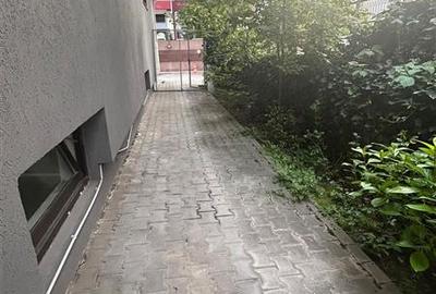 Vanzare 4 camere cu curte Herastrau - 9