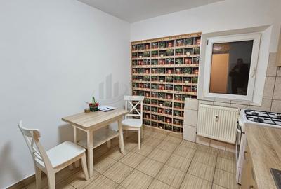 REA1026948 3 Camere I Militari - Cocosul Rosu - 7