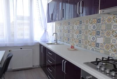 Inchiriez apartament 2 camere in Deva, ultracentral, Bld. 1 Decembrie, et 2 - 1