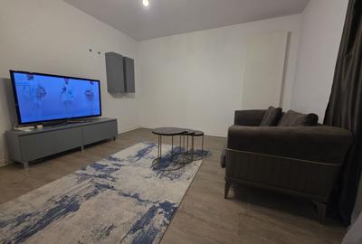 Apartament cu 2 camere semidecomandat în Aviației
