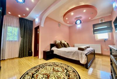 Urgent/Vânzare Casa/Vila, 4+ camere, teren 346 mp,  Targoviste, zona Micro 4 - 21