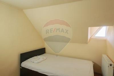 Cabană/Pensiune cu 12 camere de vânzare în Rânca - 12