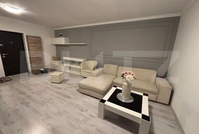 Apartament cu 3 camere semidecomandat, mobilat în Florești