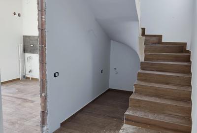 FARA COMISIOANE CASA TOP 5 camere P+1+ M 3 bai incalzire pardoseala LA CHEIE - 14