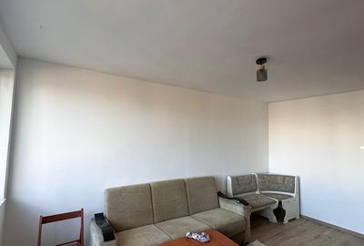 Apartament cu 1 camera, zona Podu Ros - 1