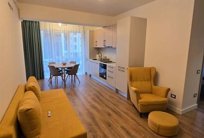 Apartament cu 3 camere semidecomandat, mobilat în Nord