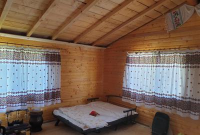 Casa de vanzare - constructie din lemn pe structura de beton - 9