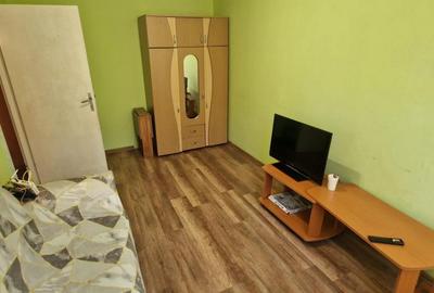 De inchiriat apartament 2 camere zona Mihai Viteazul - 1