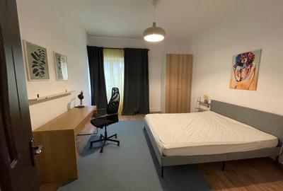 Apartament cu 4 camere decomandat, mobilat în Unirii