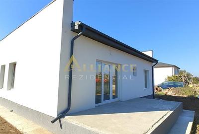Casa individuala - 3 camere - 2 bai-310 mp teren - 7