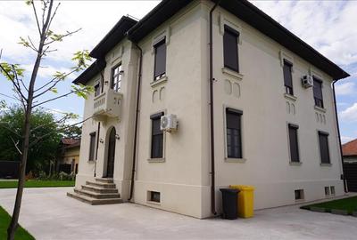 Casa tip conac de vanzare in Malu Mare - 0% comison cumparator - 1