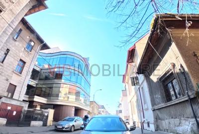 Romana - Victoriei - Str Grigore Alexandrescu - 2 camere cu centrala proprie - 10