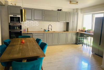 4 camere l Ultrafinisat l 3 bai l Parcare l Borhanci - 31