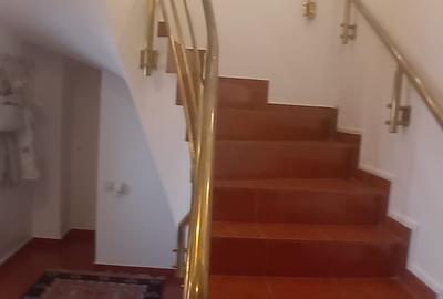 Apartament 3 Camere,B-dul Unirii,DUPLEX,DECOMANDAT,centrala,2 bai,parcare - 13