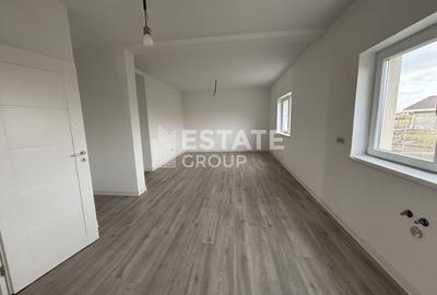 Casă individuală cu 5 camere în Moșnița Nouă