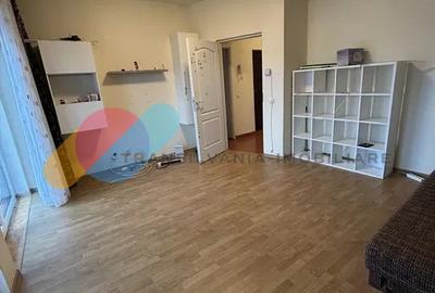 Apartament cu 2 camere decomandat, mobilat în Iris