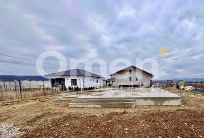 Teren intravilan cu fundație | panoramă deosebită | Cătălina | 1000 mp - 1