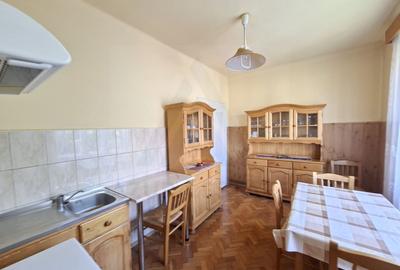 Apartament 4 camere 110 mp utili cu teren aferent si 2 bai Central - 11