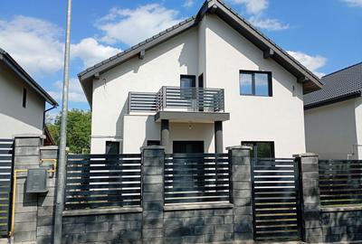 Casă individuală cu 5 camere în Exterior Vest