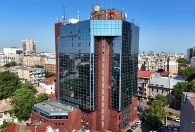 Birou, 5344 mp în Universitate