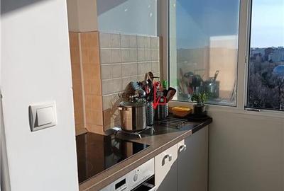 12 min Metrou OBOR, decomandat, bloc 1985, reabilitat- Tei Otesani - 7