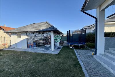 Casa cu 4 camere de vanzare, 120 mp utili si 550 mp teren in Corunca - 10