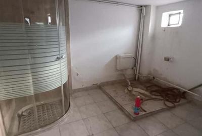 Hala 190 mp, D+P din boltari, intre Garii si C.Galati - 8