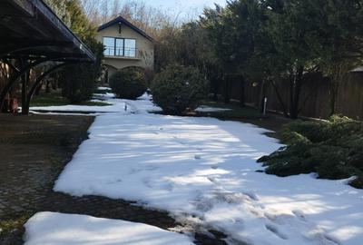 Vand  vila deosebita cu 5 cam.in zona 7Noi. - 1