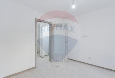 Apartament cu 4 camere de închiriat în zona Centrul Civic - 4