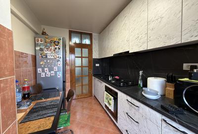 Apartament 3 camere, decomandat, 53 mp - zona Lipovei - 4