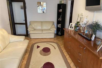 Apartament 2 camere , cartier Sud , etaj 3/4 , imbunatatit , centrala termica pr - 1