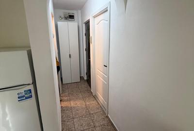 Se închiriază apartament cu 1 cameră, model clasic decomandat, 35 mp - 10