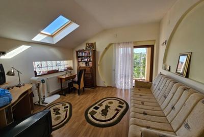 Casa cu piscina - Chiajna (6 dormitoare - 6 bai - 2 livinguri) - 8