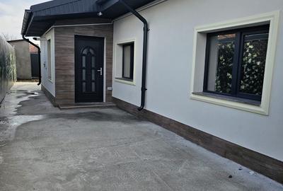 Casă individuală cu 3 camere în Km 5