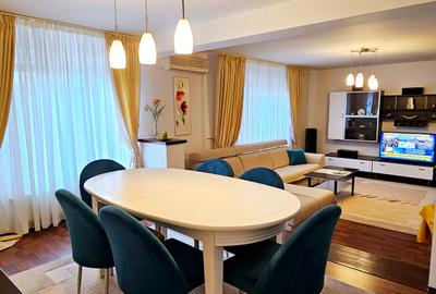 Casa individuala 11 incaperi | Zona Iancu Nicolae - Privighetorilor | Teren 627 - 3