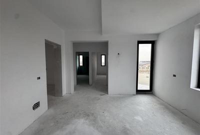 VILA DE VANZARE LA CHEIE TOATE UTILITATILE -CIOROGARLA DARVARI - 4