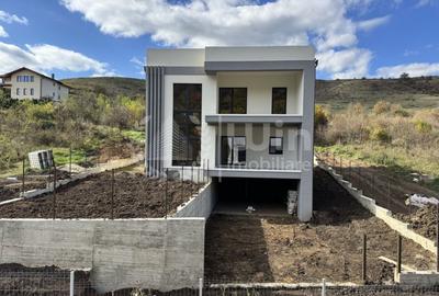 Casa individuala 4 camere | Teren 500mp | Manastur | Roata Faget - 1