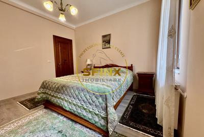 Apartament cu 3 camere decomandat, mobilat în P-ța Romană