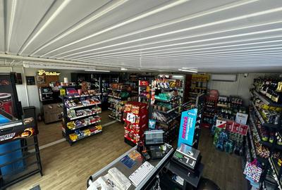 De vânzare afacere + containere comerciale super oportunitate | Pantelimon - 1