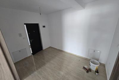 Bucatarie inchisa. Decomandat. Cu CF la zi, disponibil imediat. - 10