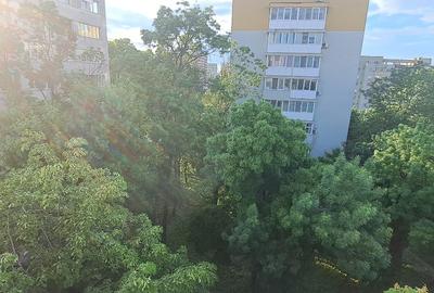 Apartament cu 2 camere circular în Titan