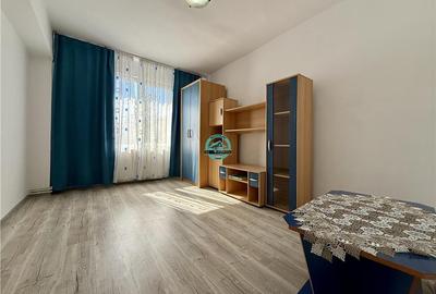 Apartament cu 2 camere de vanzare, decomandat, in Tudor str. Infratirii - 4