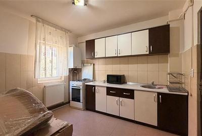 Apartament cu 2 camere, Gara, etaj 2, decomandat - 7