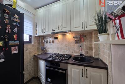 Garsoniera moderna cu balcon de vanzare 32 mp utili | Banu maracine Arad - 6
