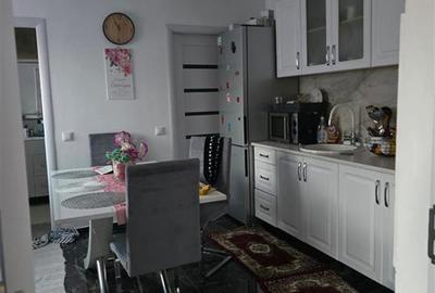 Casa la pret de apartament Str Cimpului - 9