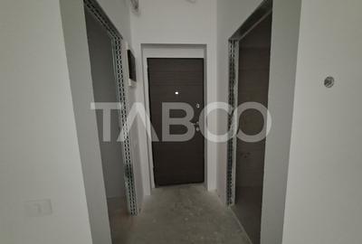 Apartament de vanzare 3 camere 3 bai zona centrala - predare la ALB - 8