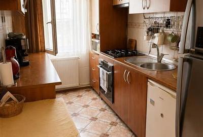 Apartament decomandat zona Spitalului Judetean la intrare pe Carpatilor,  Brasov - 2