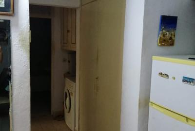 2 Camere,  Decomandate,  Etaj Intermediar - 3