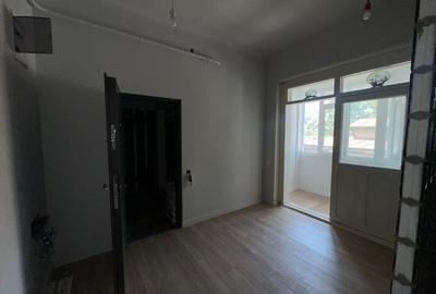Armeneasca - Mantuleasa garsoniera etaj 3/3 cu centrala proprie constructie 1950 - 2